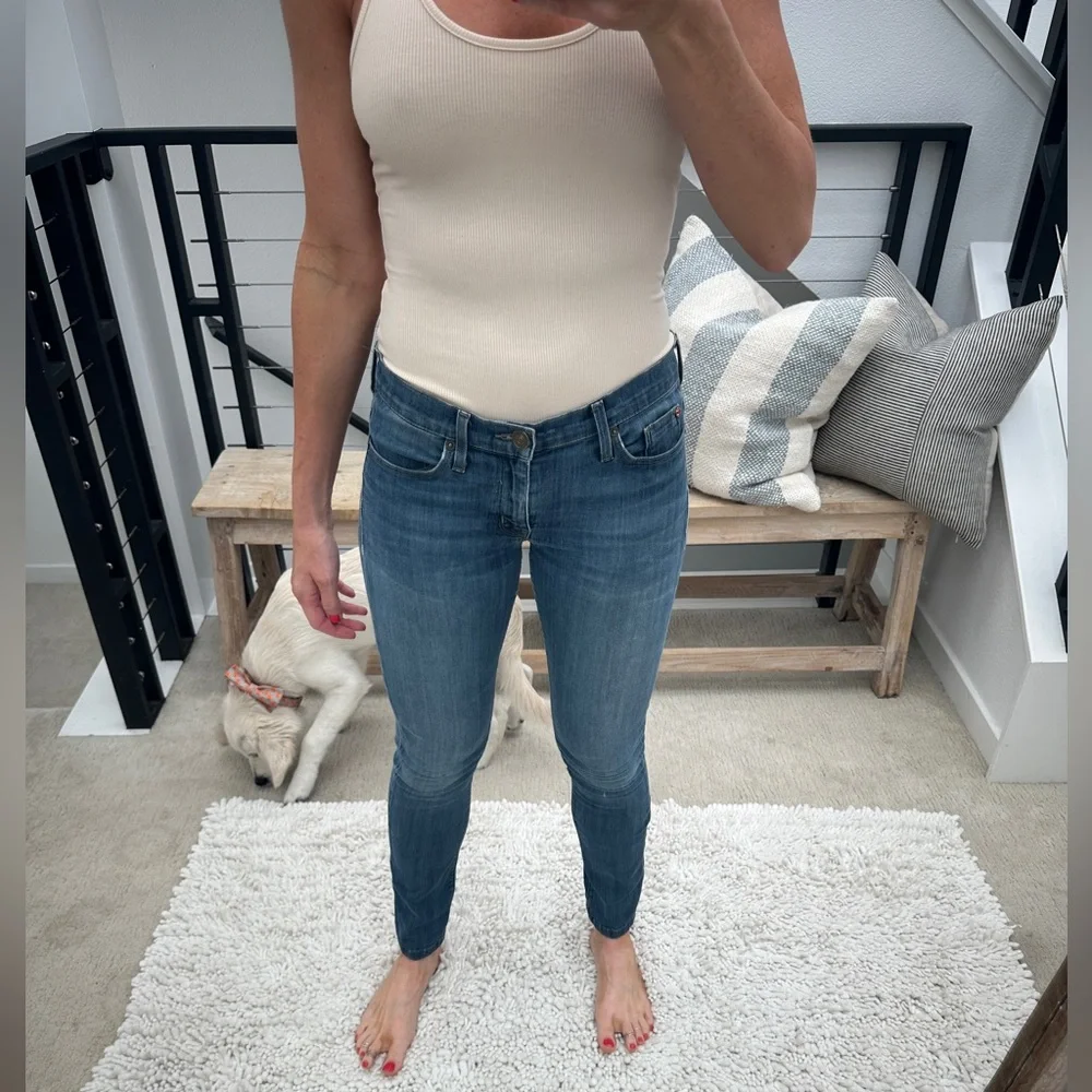 Hudson Jeans Blue Denim Skinny Low Rise Stretch Classic Wash | Size 27 - Picture 3 of 15